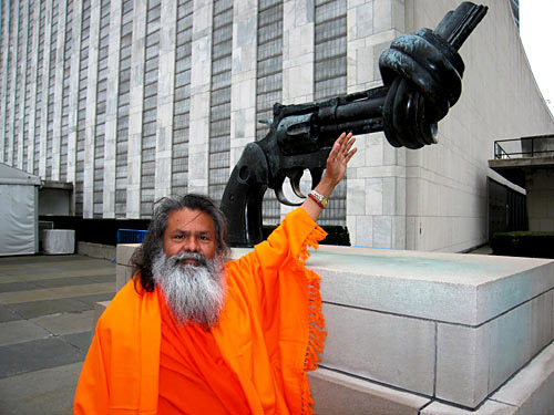 His Holiness Swamiji visits the United Nations HQ in New York