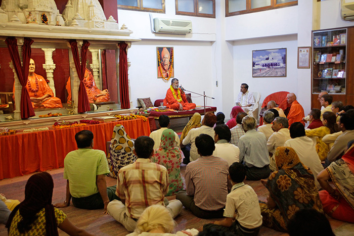 Swamiji-in-Jaipur-2